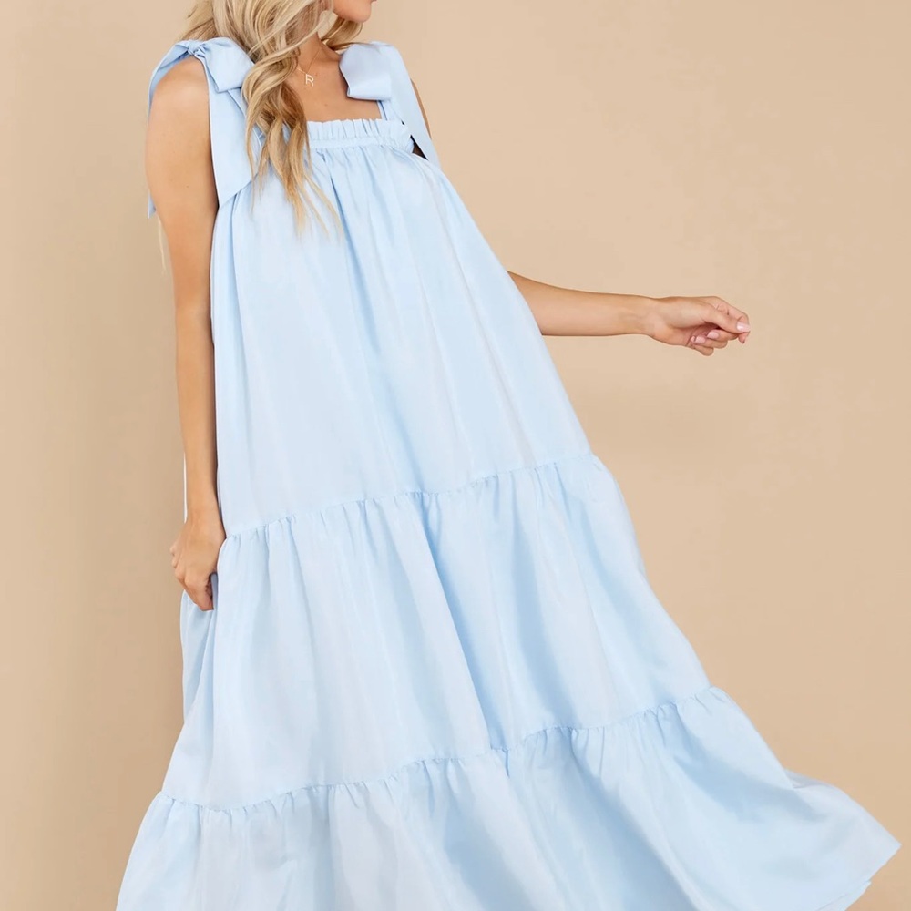 NWT blue 💙maxi dress with bow 🎀 straps